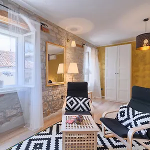Luxury Fabris Apartment