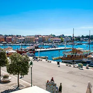 Rosina Sea View Apartment